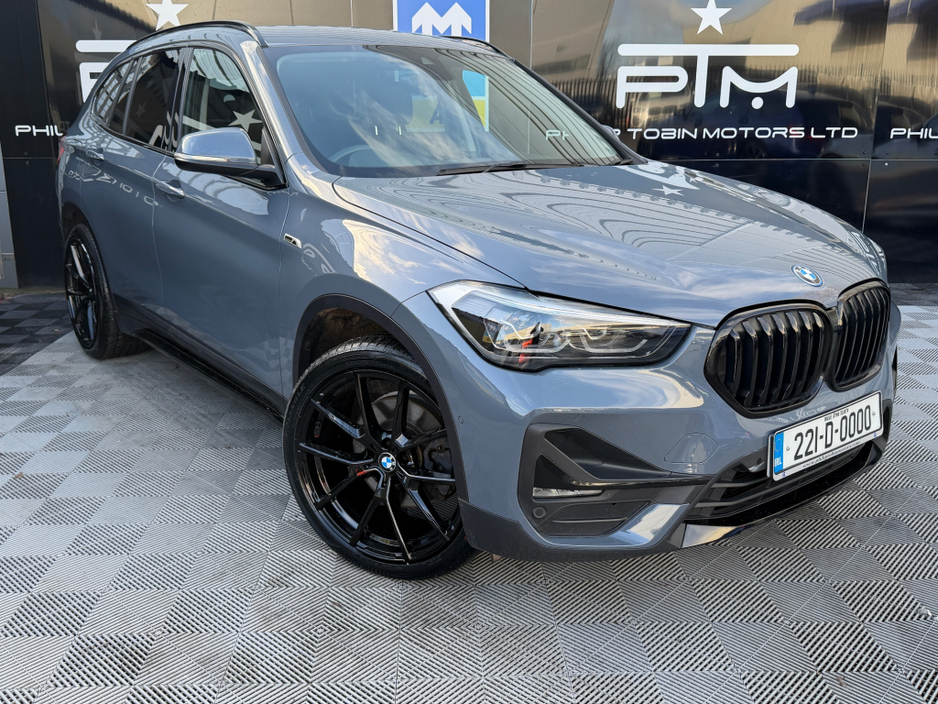 2022 BMW X1 XDRIVE 25E XLINE AUTO Black Pack €30,995