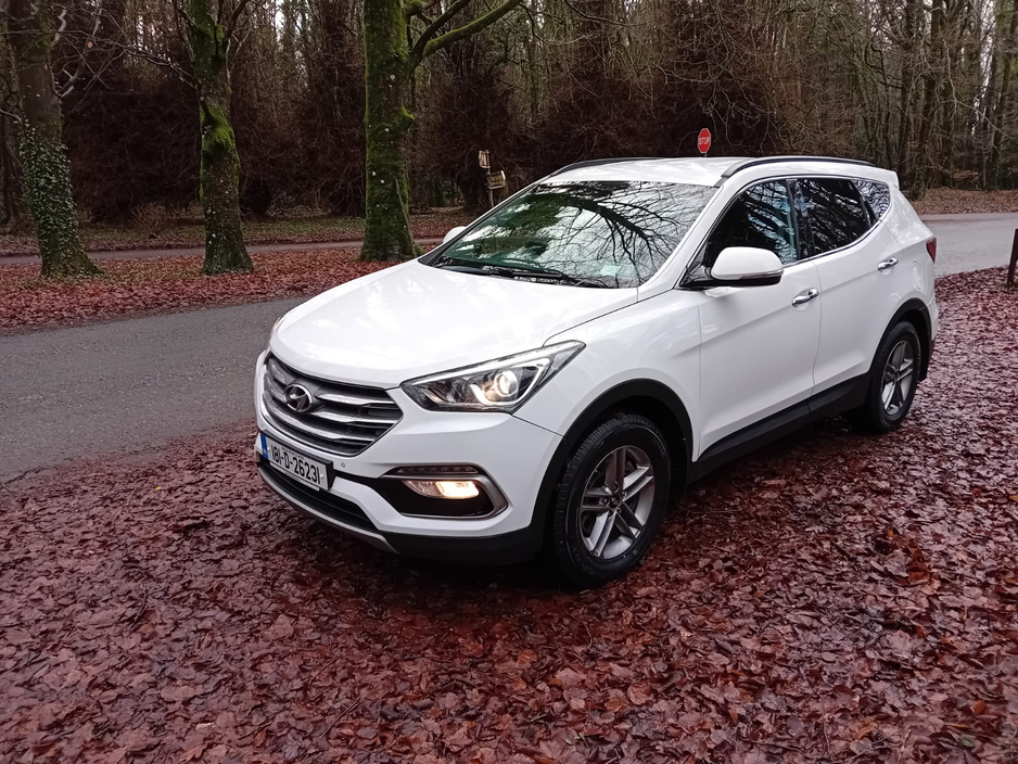 2018 Hyundai Santa Fe 2.2 CRDI EXECUTIVE 4 WD 7 SEATER  @ REDDY2DRIVE LTD €18,850