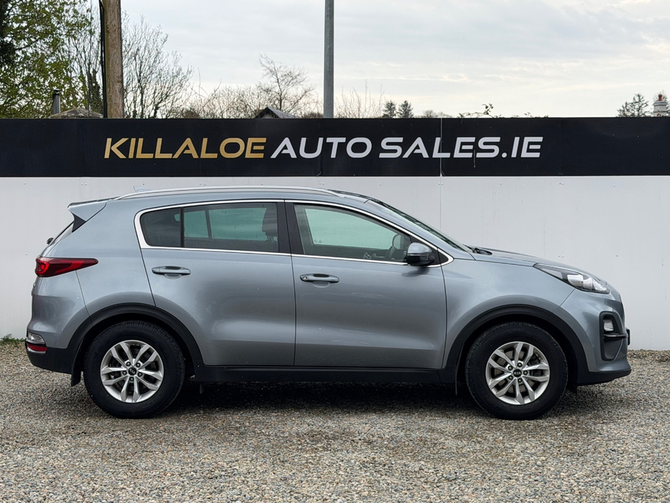 2021 Kia Sportage - image 6