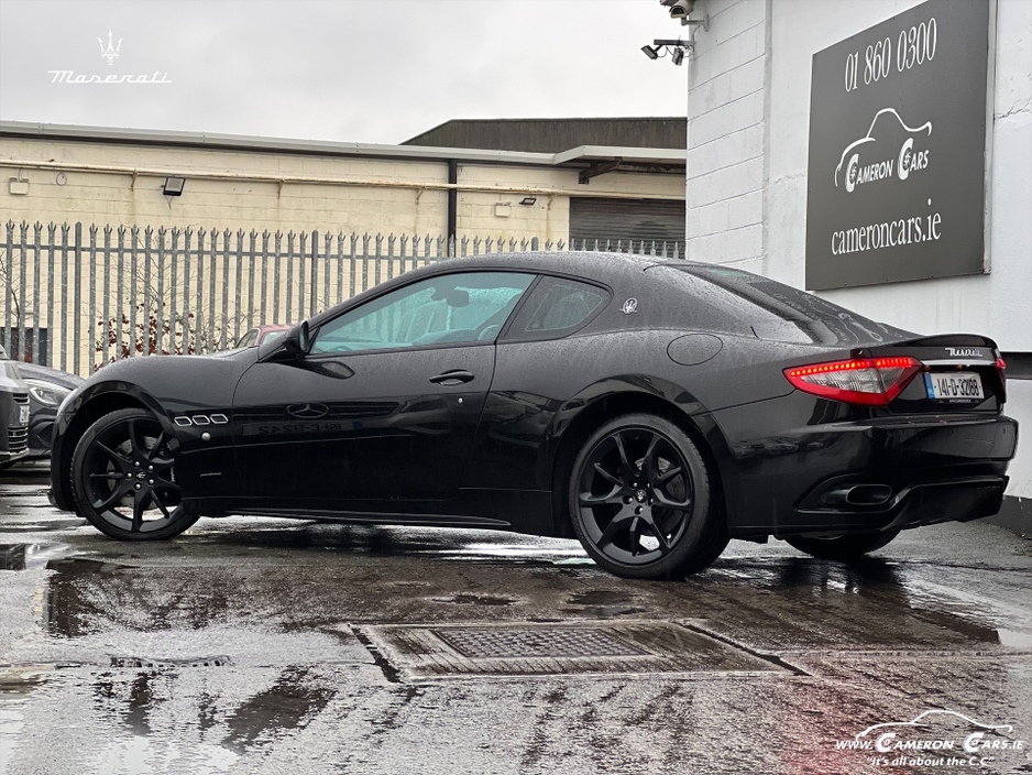 2014 Maserati Gran Turismo SUPERCAR SHOWCASE 2+2 V8 460h €54,950