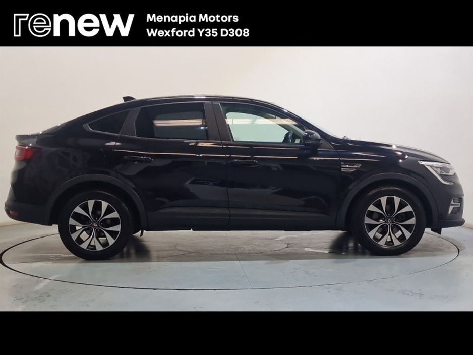 2022 Renault Arkana - image 7