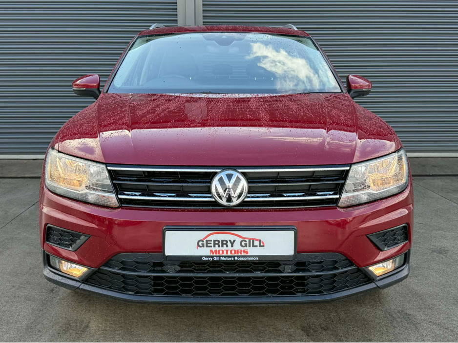 2019 Volkswagen Tiguan - image 2