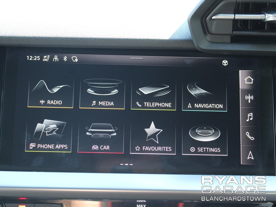 2021 Audi A3 SPORTBACK 30 TFSI  SE 5DR   **FULL LEATHER**  **LOW MILEAGE** €25,995