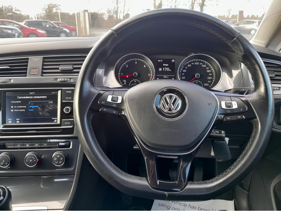 2018 Volkswagen Golf - image 30