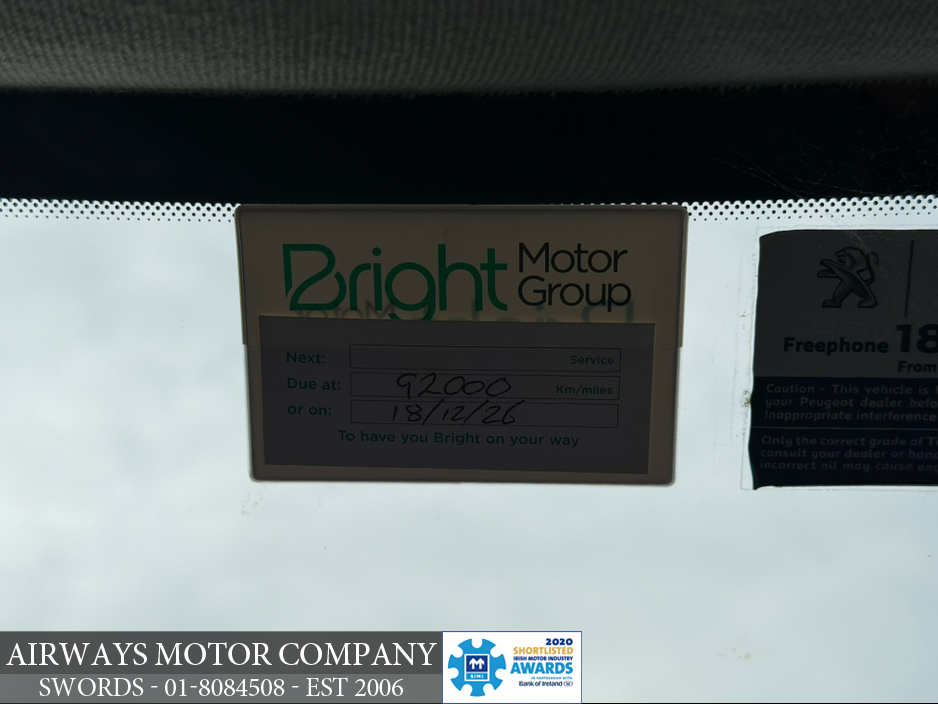 2020 Peugeot Partner - image 24