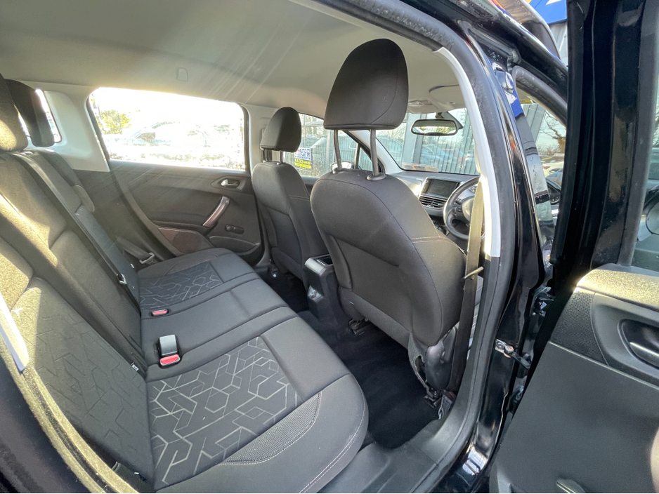 2014 Peugeot 2008 ACTIVE 1.6 HDI 92 4DR €5,950