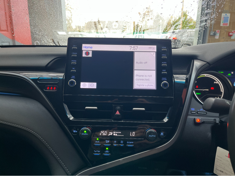 2021 Toyota Camry €27950 2021 TOYOTA CAMRY G 2.5 AUTOMATIC / CRUISE CONTROL / REVERSE CAMERA / HEATED SEATS AND MORE €27,950