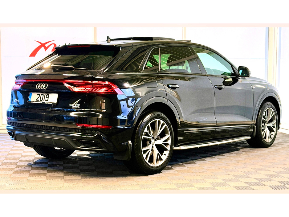 2019 Audi Q8 45 TDI 231HP Q TIP S LINE