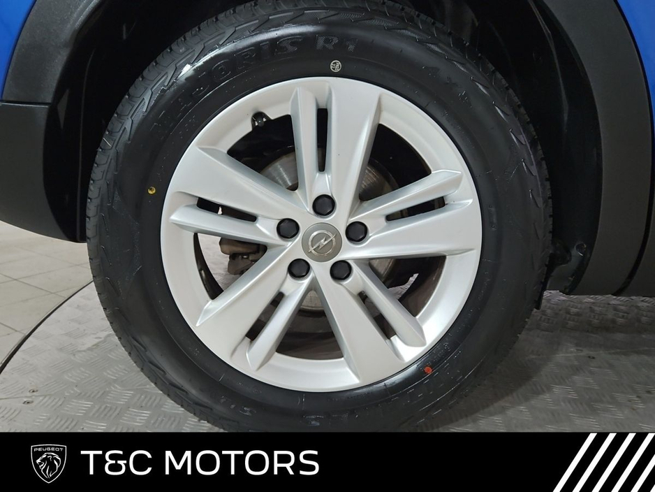 2019 Opel Grandland X SC Model - Rear Parking Sensors, Dual Zone Climate Control A/C, Cruise Control, Bluetooth, Alloy Wheels €14,995