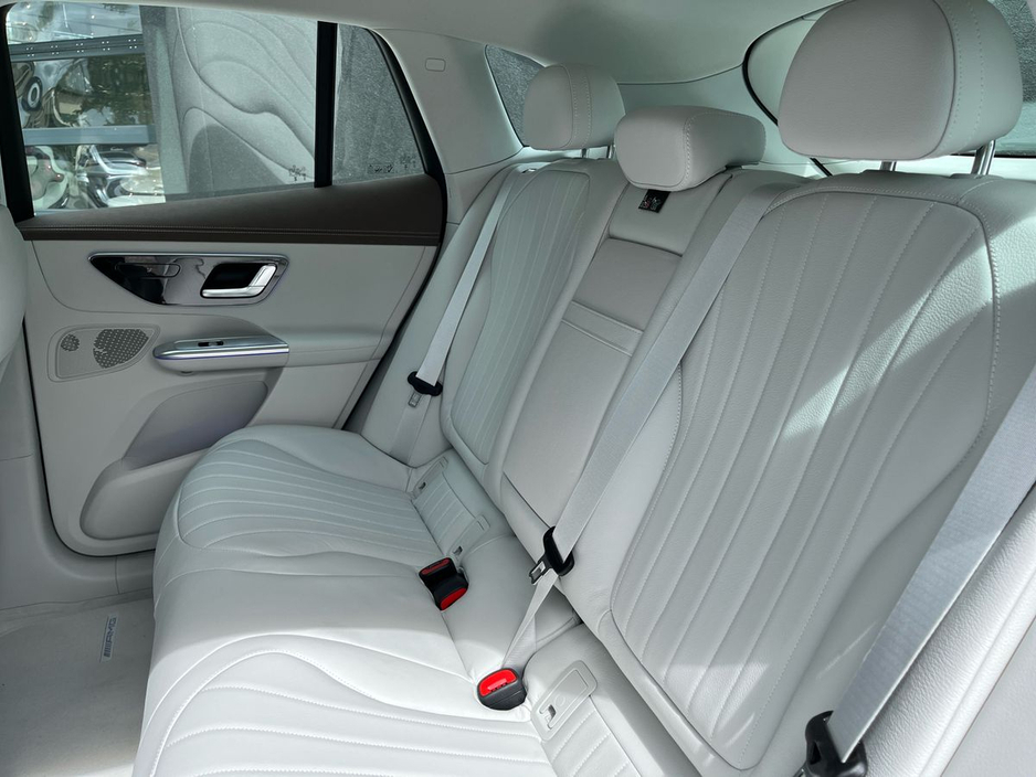 2026 Mercedes-Benz EQE - image 4