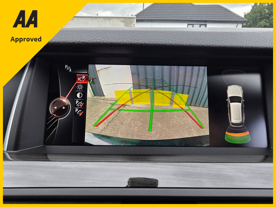 2016 BMW 5 Series - image 22