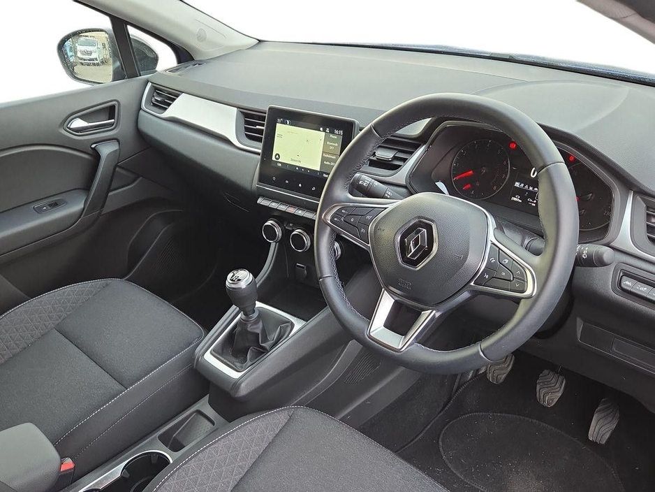 2024 Renault Captur - image 6