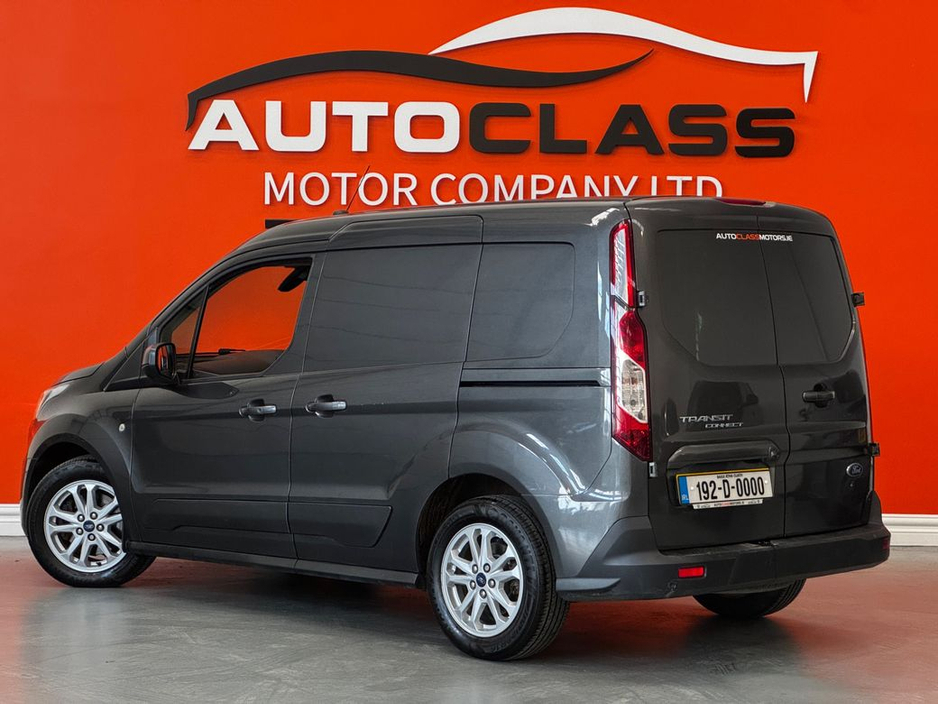 2019 Ford Transit Connect - image 6