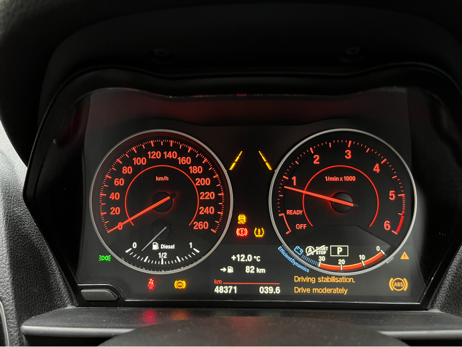 2016 BMW 1 Series - image 20