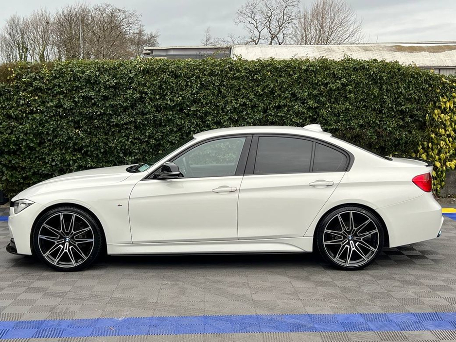 2015 BMW 3 Series 320d M-SPORT COMPETITION // SERVICE HISTORY // NEW 20" M3 ALLOYS // DUAL ZONE CLIMATE CONTROL €19,900