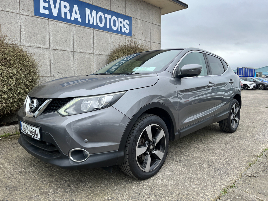 2016 Nissan Qashqai - image 5