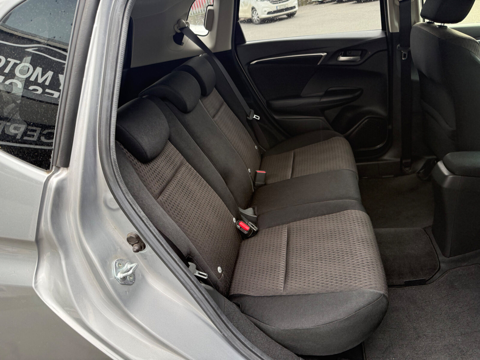 2018 Honda Fit - image 22