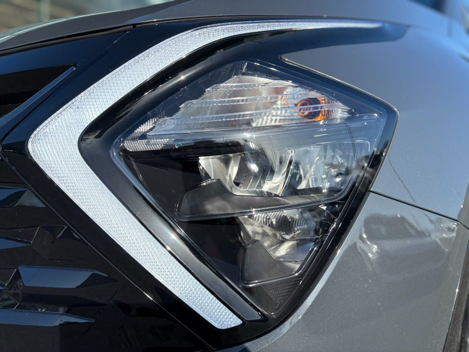 2024 Kia Sportage - image 7