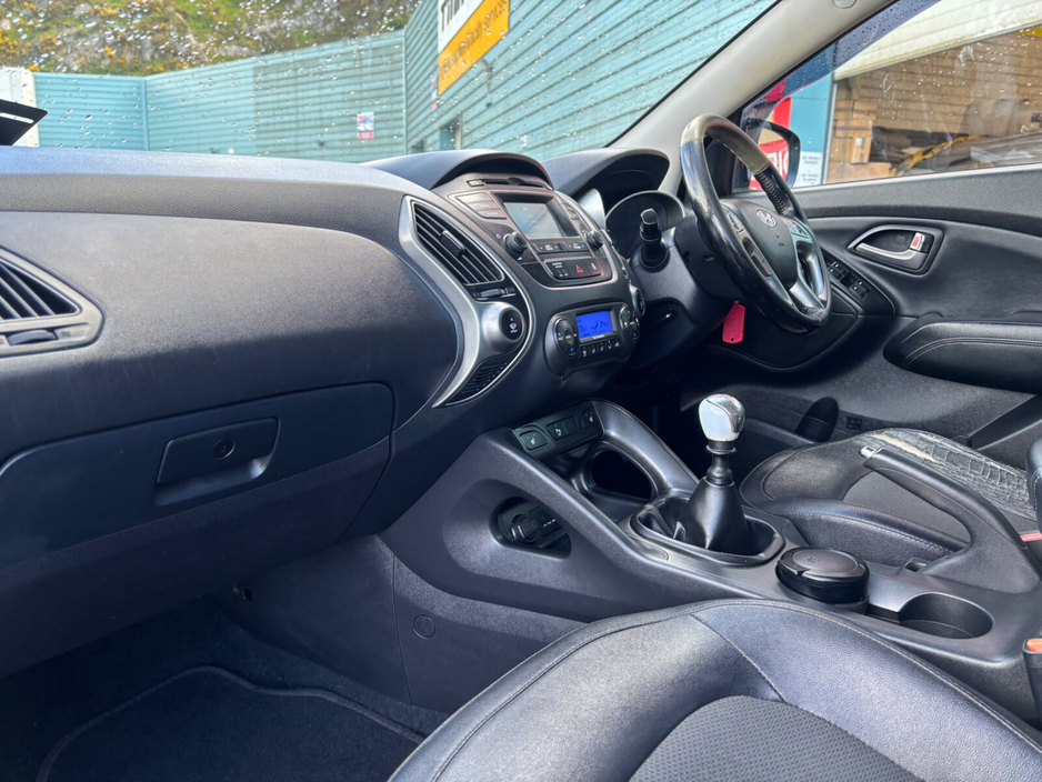 2014 Hyundai ix35 - image 11