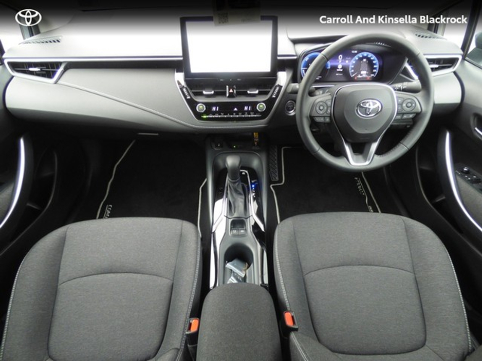 2023 Toyota Corolla Hybrid Luna Sport Saloon €28,950