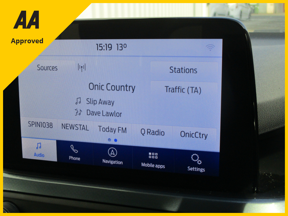 2020 Ford Focus - image 10