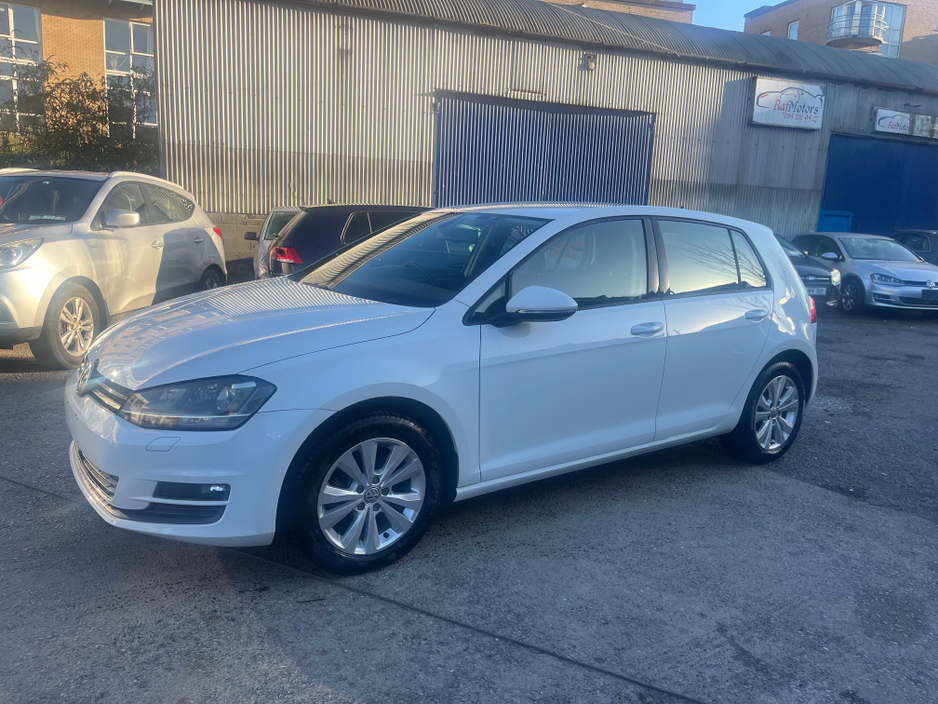 2016 Volkswagen Golf - image 7