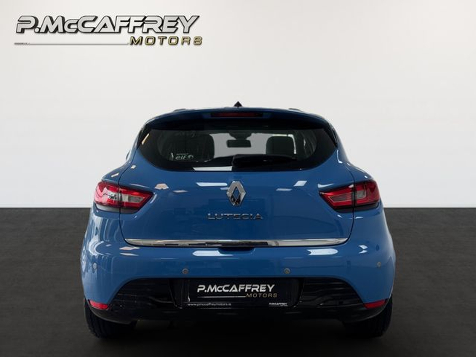 2015 Renault Clio - image 6