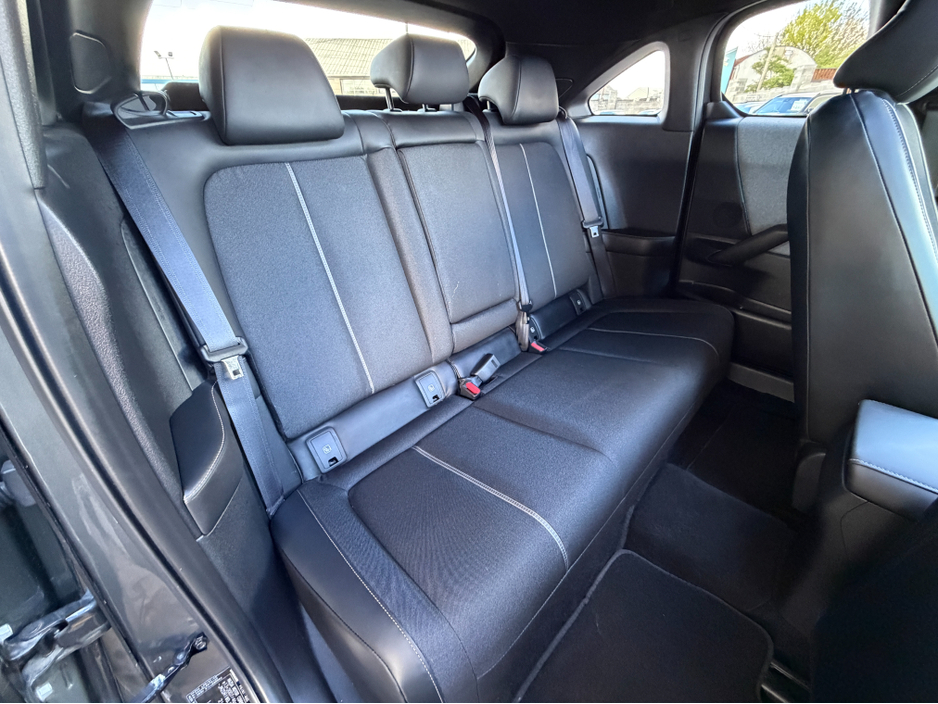 2023 Mazda MX-30 - image 21