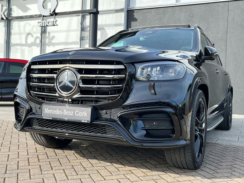 2026 Mercedes-Benz GLS - image 12