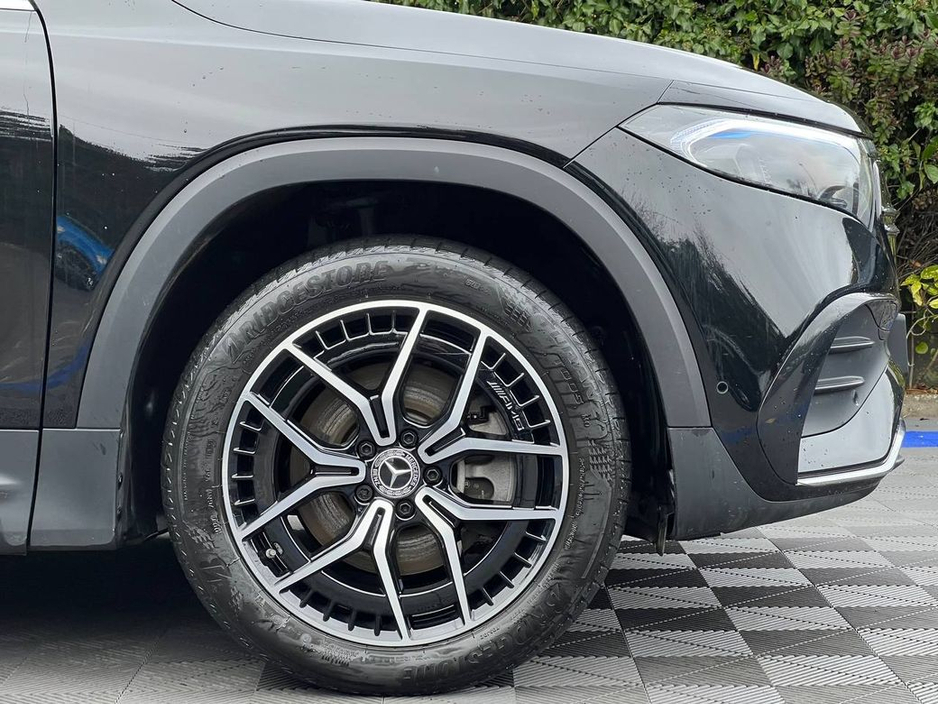 2024 Mercedes-Benz EQB EQB350 4MATIC AMG-LINE PREMIUM 7-SEATER // OPENING PAN ROOF // VIRTUAL COCKPIT // AMBIENT LIGHTING €39,900