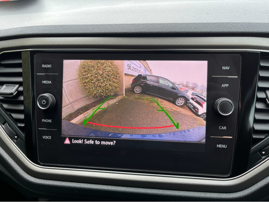 2020 Volkswagen T-Roc STYLE DESIGN AUTOMATIC 2.0 DIESEL //KEYLESS ENTRY//2 TONE PAINT//ADAPTIVE CRUISE CONTROL//REVERSE CAMERA// €23,950