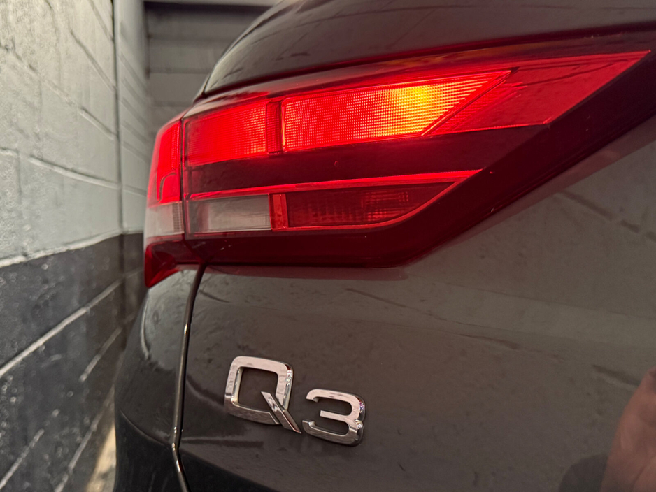 2022 Audi Q3 - image 27