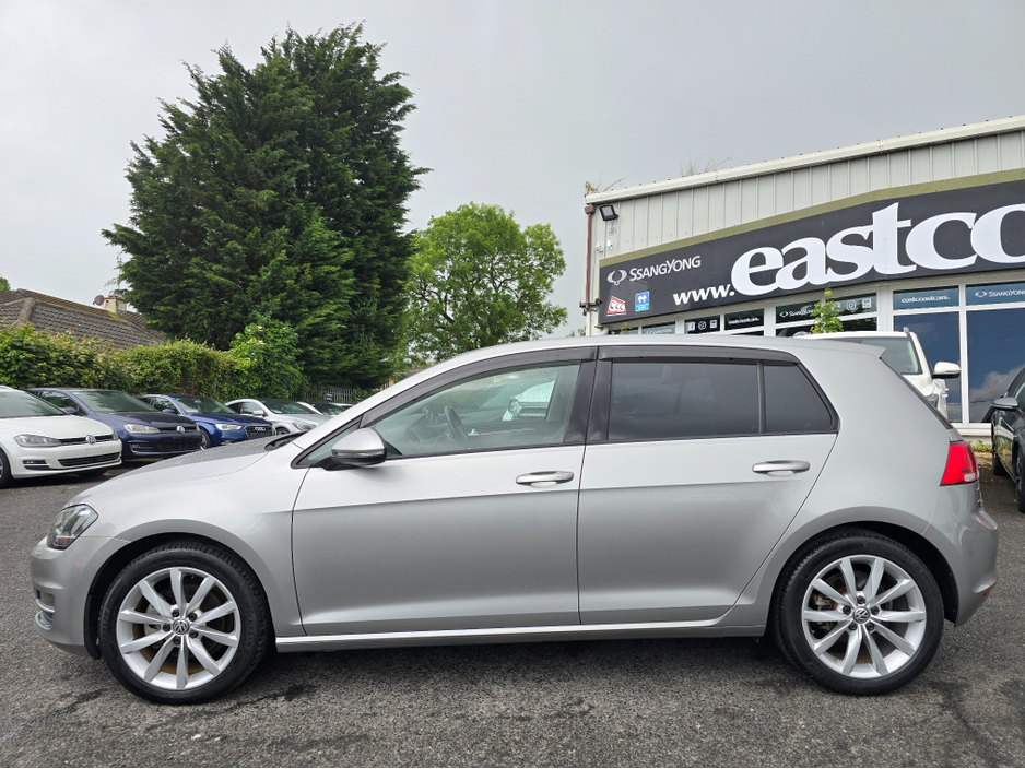 2016 Volkswagen Golf ( 162 REG ) 1.4 HIGHLINE EDITION ALCANTARA SEATS PRIVACY GLASS REVERSING CAMERA - SIMI DEALER - LOW ROAD TAX BAND €16,450