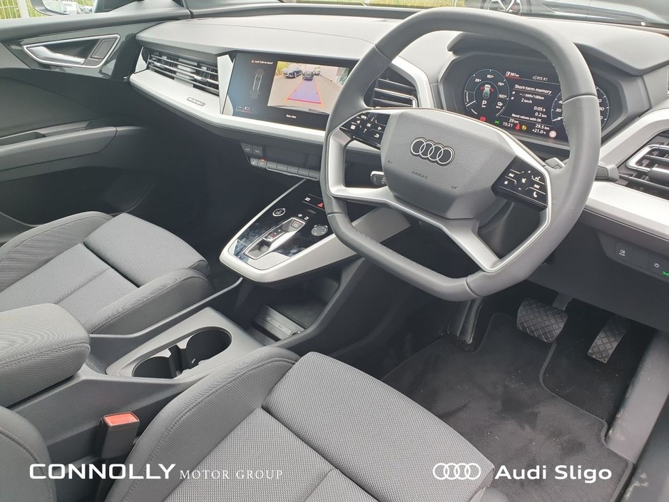 2025 Audi Q4 e-tron DEMO 45 Sport 286HP Auto - Larger Battery - Reversing Camera - Heated Seats - €49,450