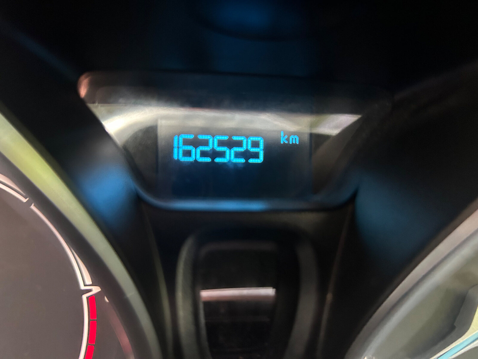 2015 Ford Fiesta - image 18