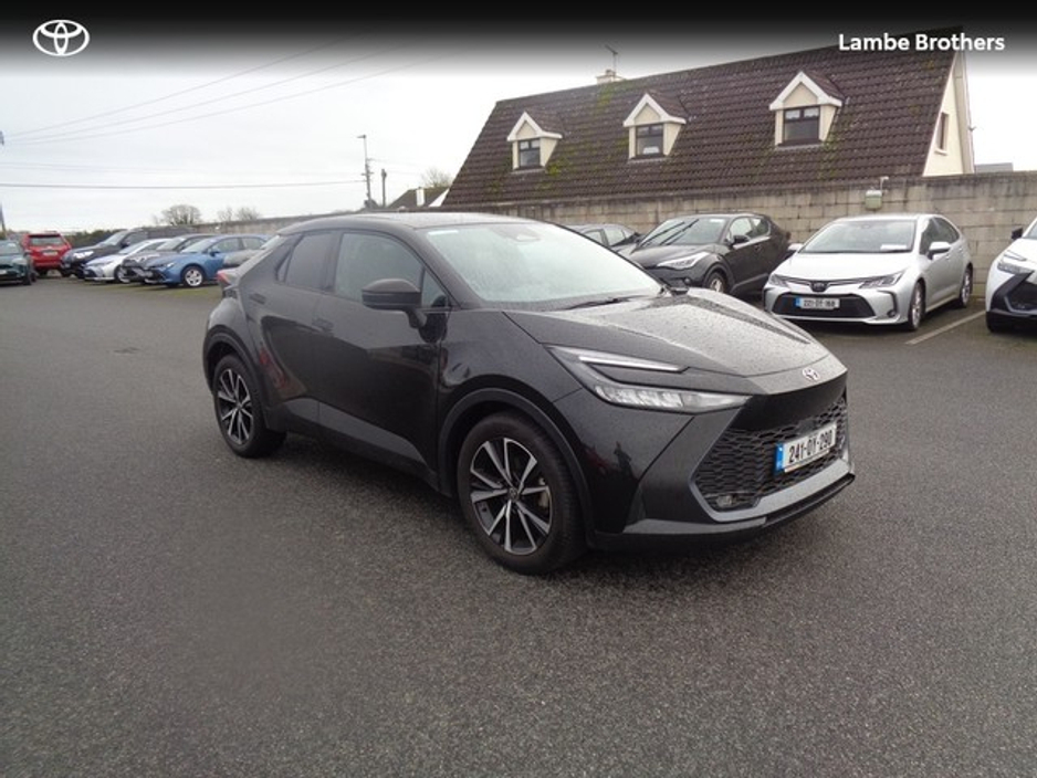 2024 Toyota C-HR - image 28