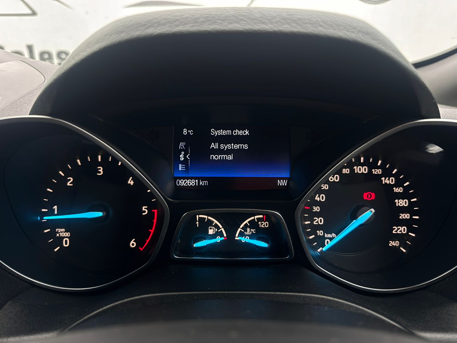 2018 Ford Kuga - image 32