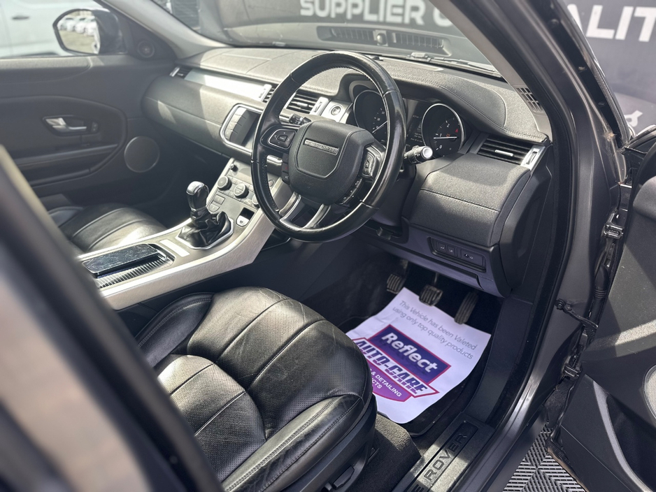 2016 Land Rover Range Rover Evoque - image 10
