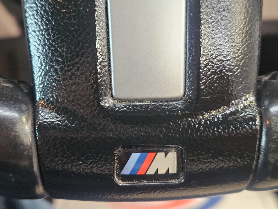 2014 BMW 5 Series - image 11