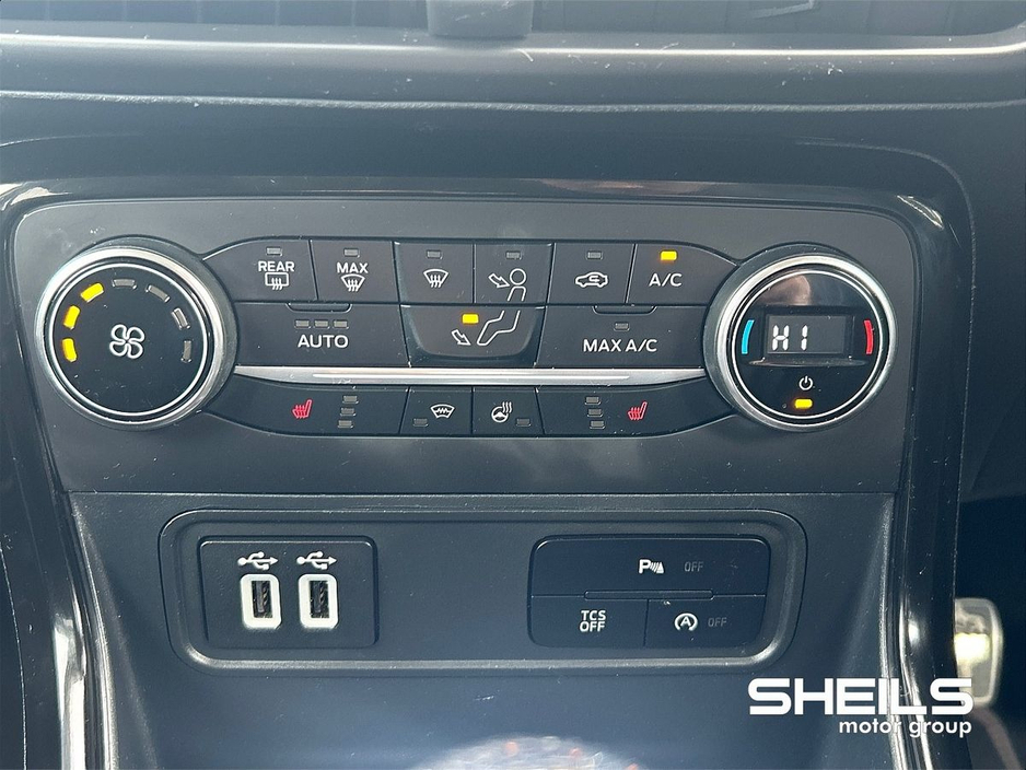 2019 Ford Ecosport - image 17
