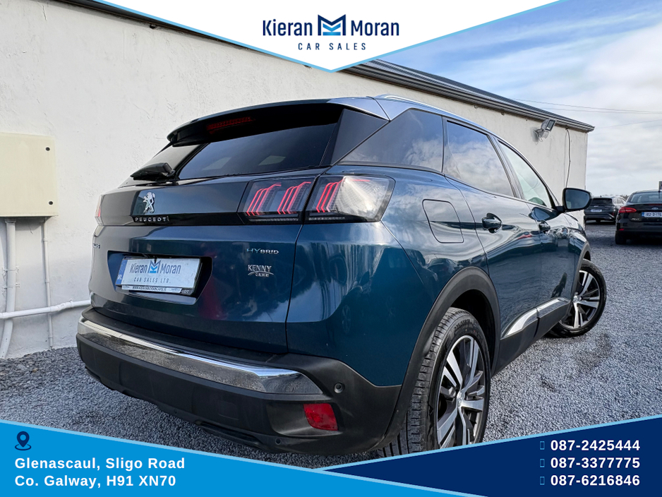 2022 Peugeot 3008 - image 5