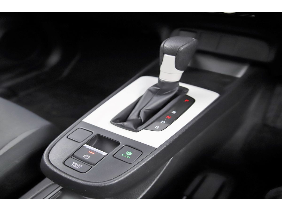 2022 Honda Fit 1.5 HEV E-CVT *CARPLAY*ANDROID*REVERSE CAM*PARK SENSORS* €19,280