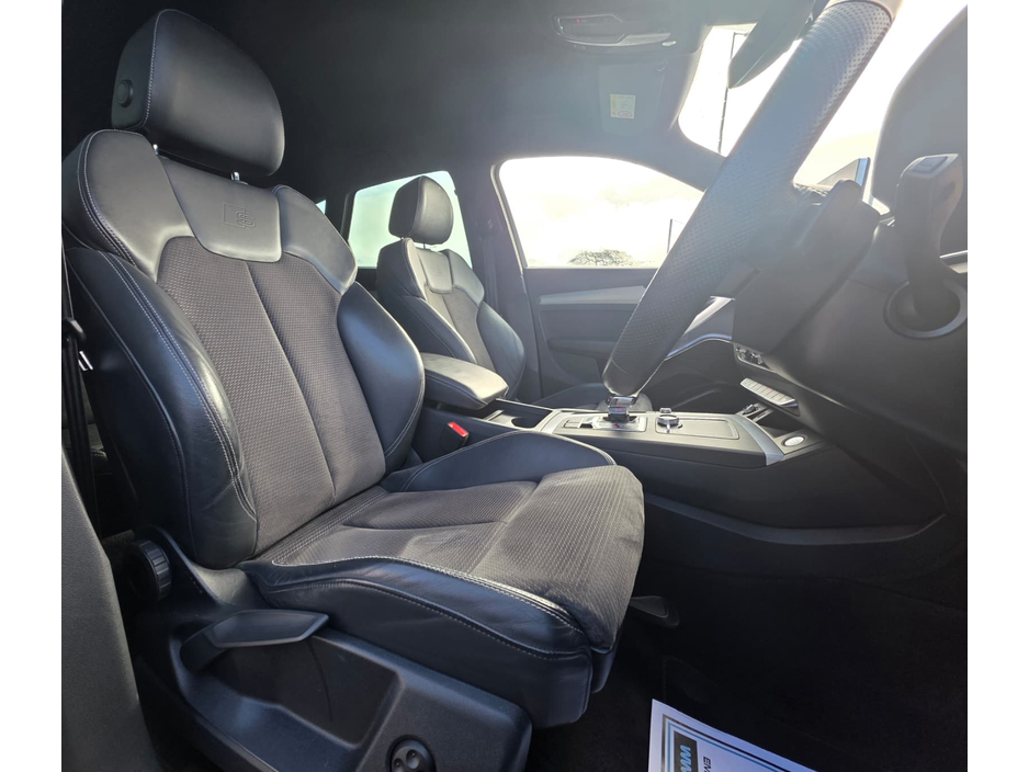 2019 Audi Q5 - image 8