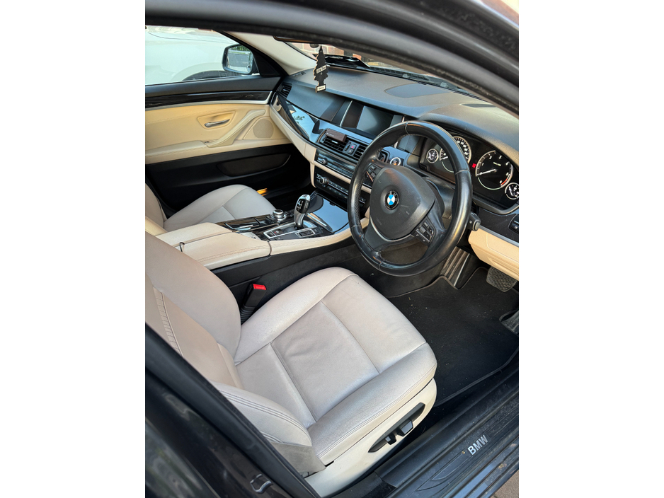 2015 BMW 5 Series 520  AUTOMATIC////TINY MLS///UNMARKED BEIGE DAKOTA LEATHER///IRISH CAR//FULL HISTORY///NCT 2026///LOW TAX JUST 200E €13,950