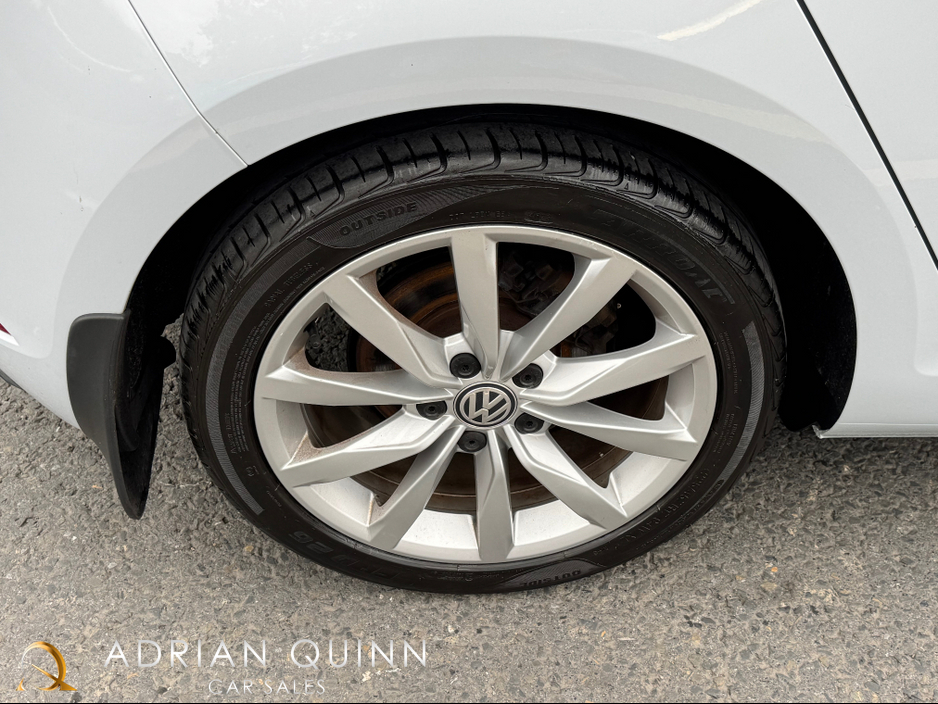 2017 Volkswagen Golf 1.6 TDi HIGHLINE 115 BHP 5dr €16,950