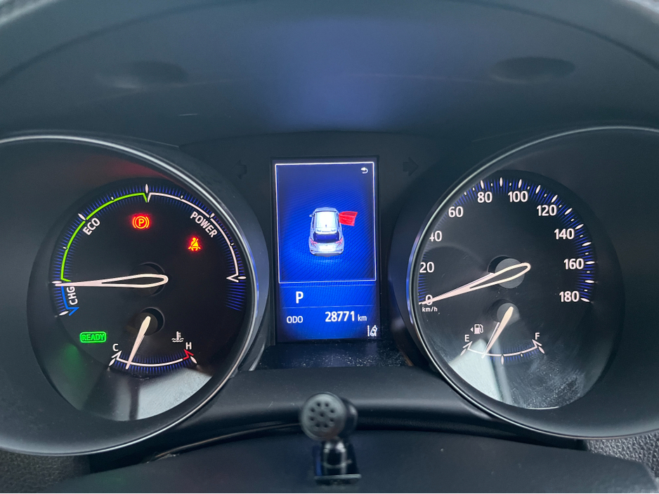 2019 Toyota C-HR 1.8 HYBRID AUTO VERY LOW KMS €19,450