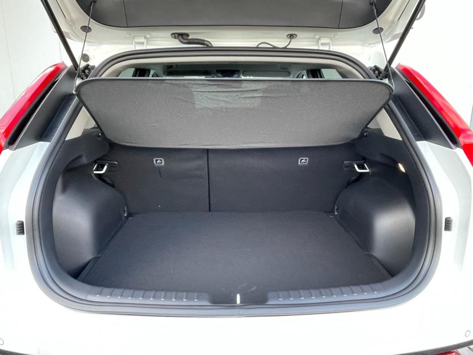 2024 Kia Niro - image 8