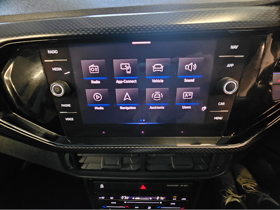 2024 Volkswagen T-Cross LIFE 1.0 TSI MANUAL 5SPEED 95BHP €27,650