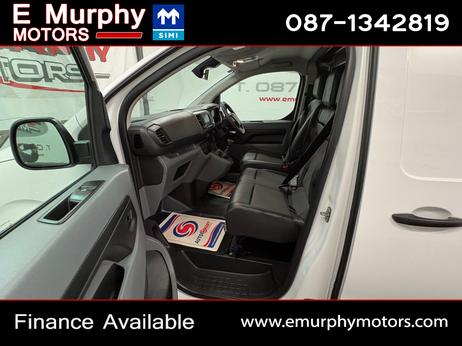 2021 Peugeot Expert - image 10