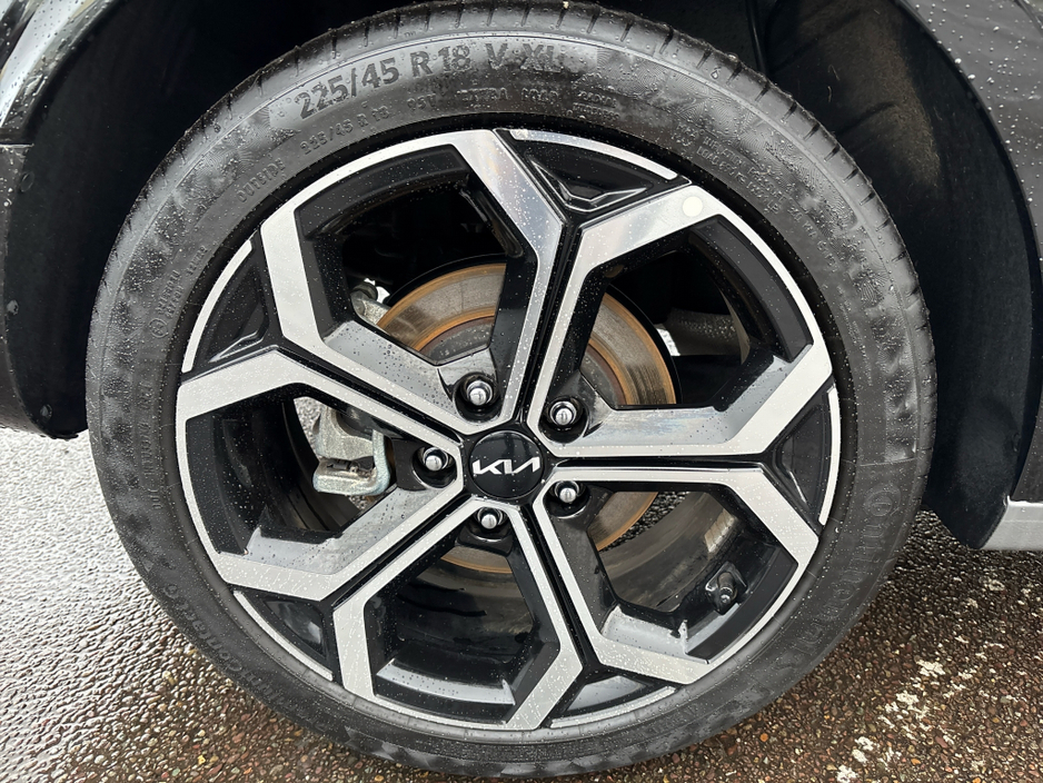 2025 Kia Niro HEV SEM €36,895